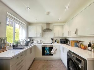 Photo 8- click for photo gallery